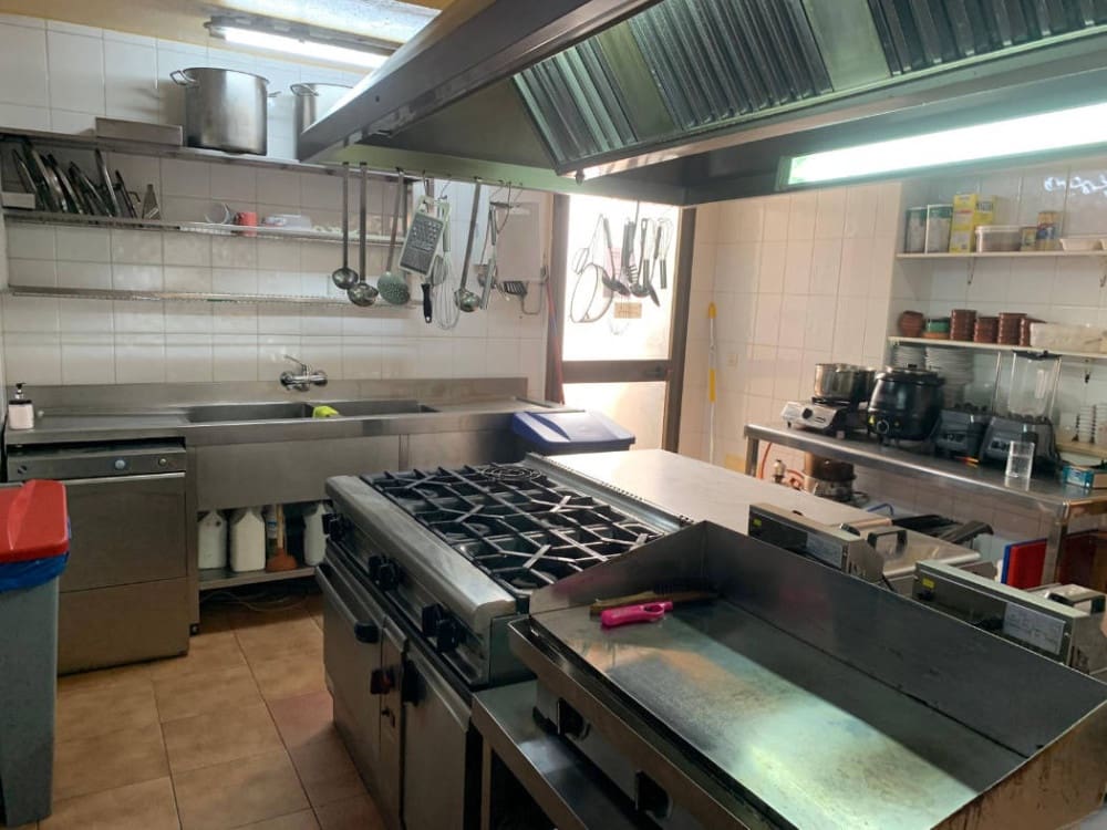 Restaurant/Bar til salg i Fuengirola - € 99.950 (Ref: 9795504)