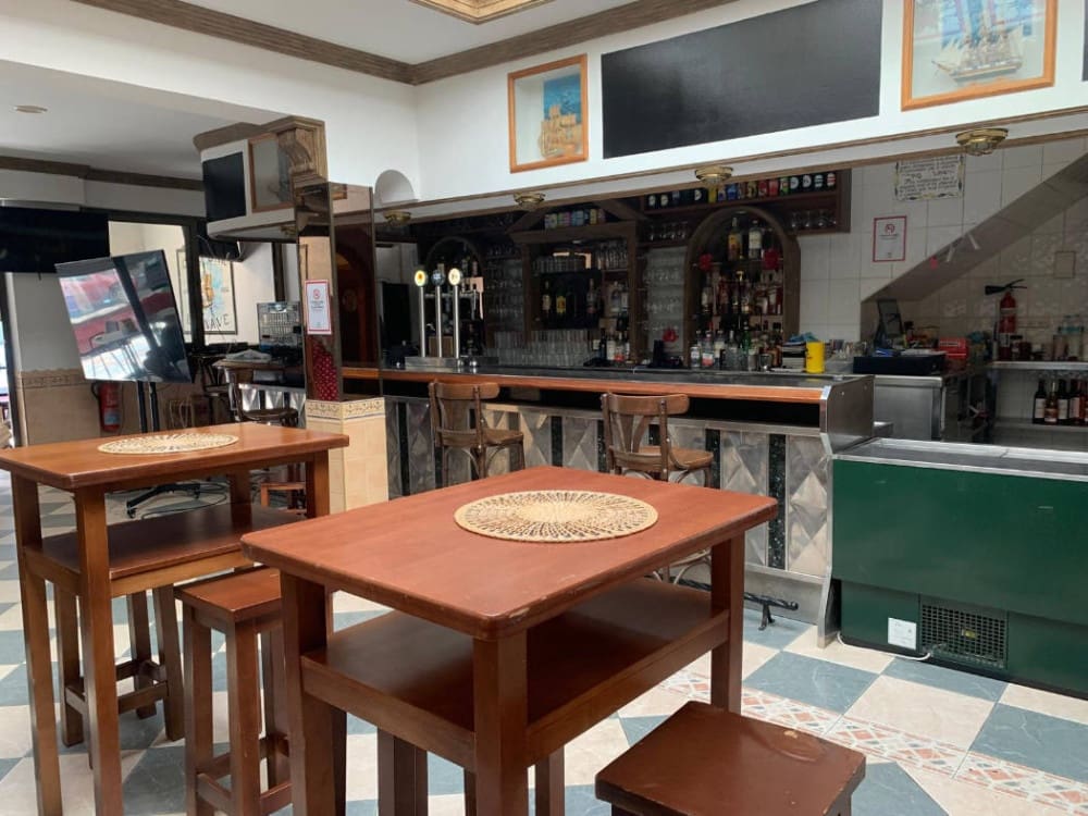 Restaurant/Bar til salg i Fuengirola - € 99.950 (Ref: 9795504)