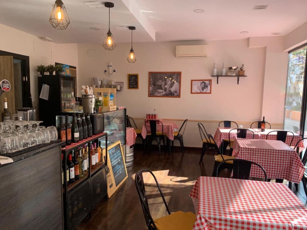 Restaurant/Bar for sale in Fuengirola - € 43,950 (Ref: 9866145)