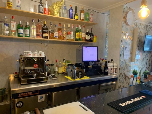 Restauracja lub bar na sprzedaż w Torremolinos - 34 950 € (Ref: 9880214)