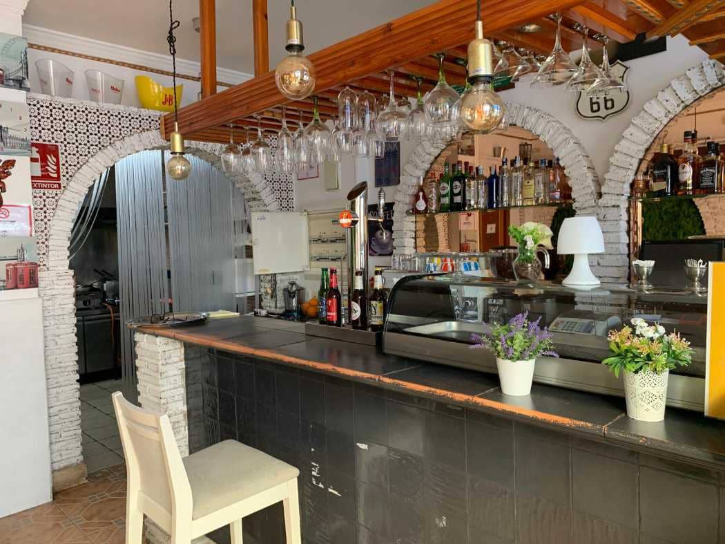 Restaurant/Bar til salg i Benalmadena - € 34.950 (Ref: 9880340)