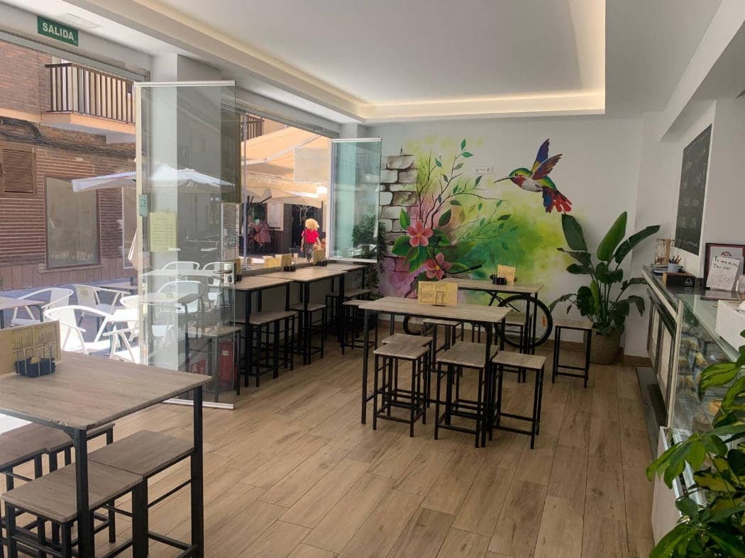 Restaurant/Bar til salg i Fuengirola - € 79.950 (Ref: 9888439)