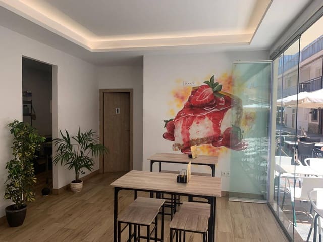 Restaurant/Bar til salg i Fuengirola - € 79.950 (Ref: 9888439)