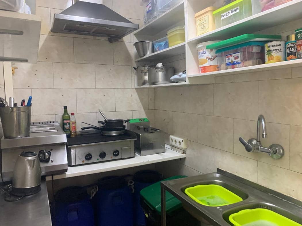Bar/Restaurant zu verkaufen in Benalmadena - 64.950 € (Ref: 9905167)