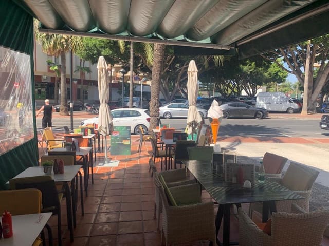 Bar/Restaurant zu verkaufen in Benalmádena - 64.950 € (Ref: 9905167)