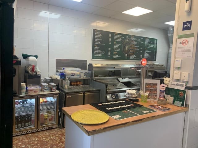 Bar/Restaurant zu verkaufen in Benalmádena - 64.950 € (Ref: 9905167)
