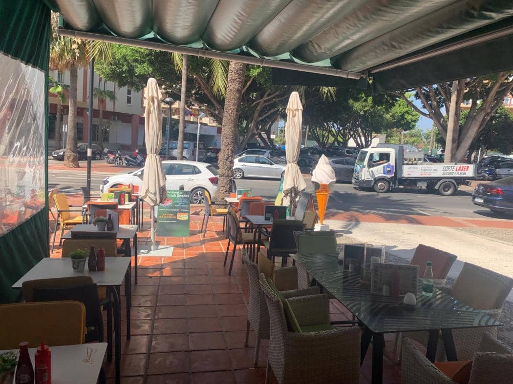 Bar/Restaurant zu verkaufen in Benalmadena - 64.950 € (Ref: 9905167)