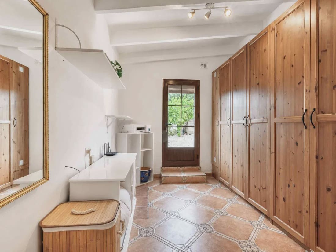 2 bedroom Finca/Country House for sale in Alhaurin el Grande with pool - € 695,000 (Ref: 9912236)