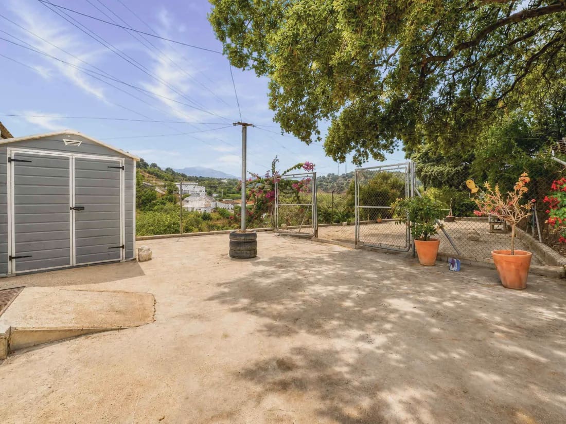 2 bedroom Finca/Country House for sale in Alhaurin el Grande with pool - € 695,000 (Ref: 9912236)