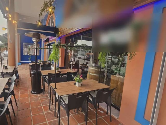 Restaurante/Bar para venda em Calahonda, Mijas - 120 000 € (Ref: 9914994)