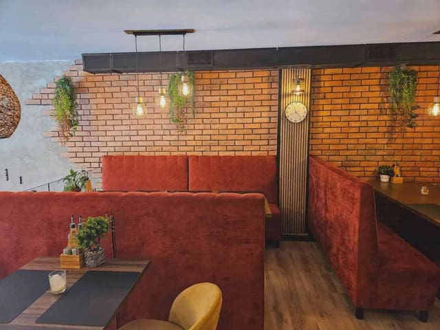 Restaurante/Bar para venda em Calahonda, Mijas - 120 000 € (Ref: 9914994)