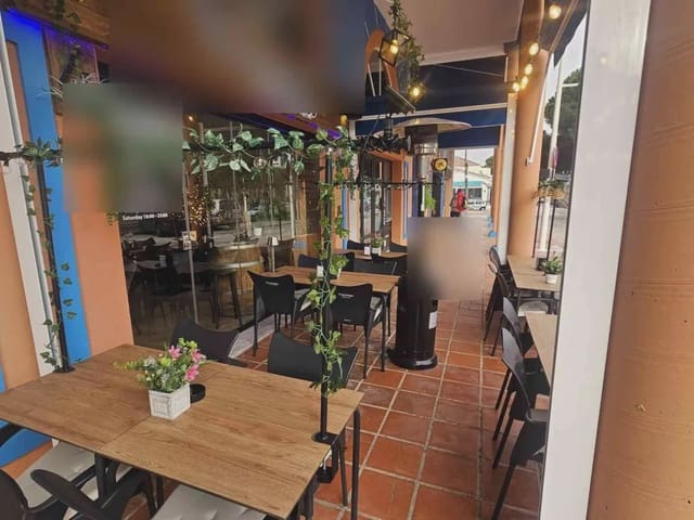 Restaurante/Bar para venda em Calahonda, Mijas - 120 000 € (Ref: 9914994)