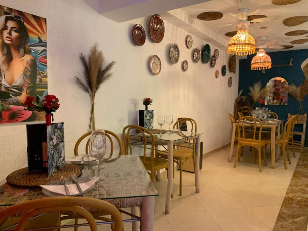 Restaurant/Bar for sale in Fuengirola - € 139,950 (Ref: 9919076)