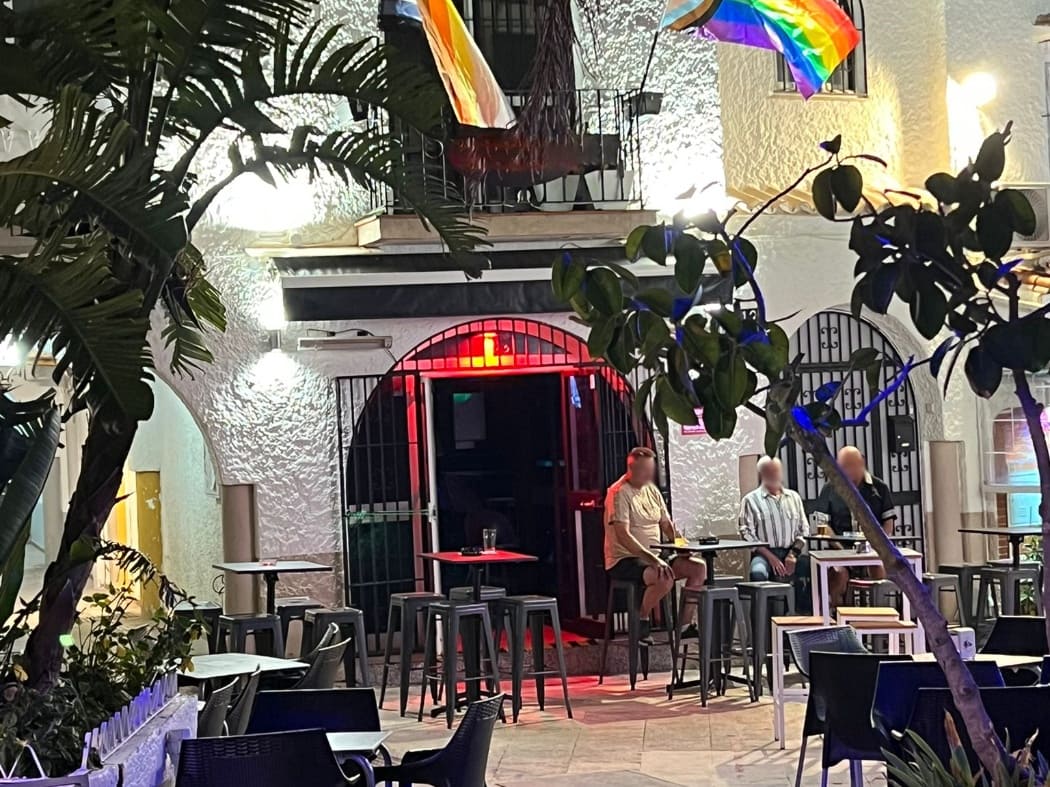 Restaurant/Bar à vendre à Torremolinos - 59 950 € (Ref: 9941192)