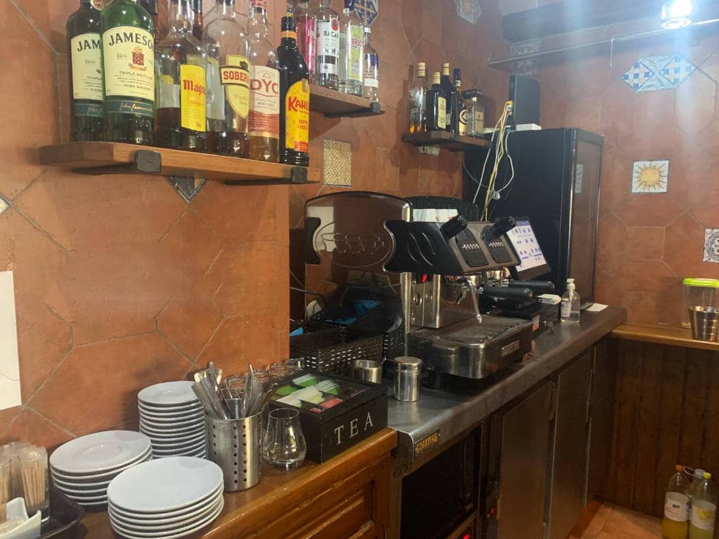 Restaurant/Bar til salgs i Benalmadena - € 84 950 (Ref: 9961772)