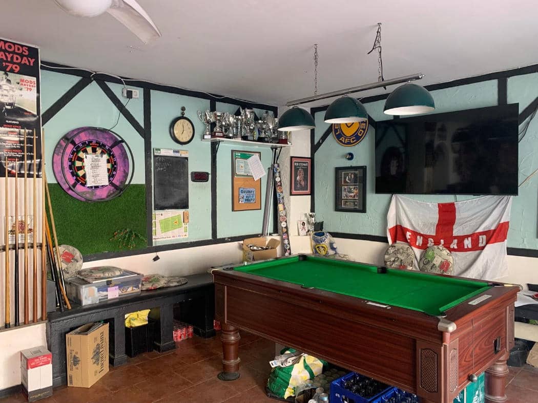 Ravintola/baari myytävänä paikassa Fuengirola - 14 950 € (Ref: 9989856)