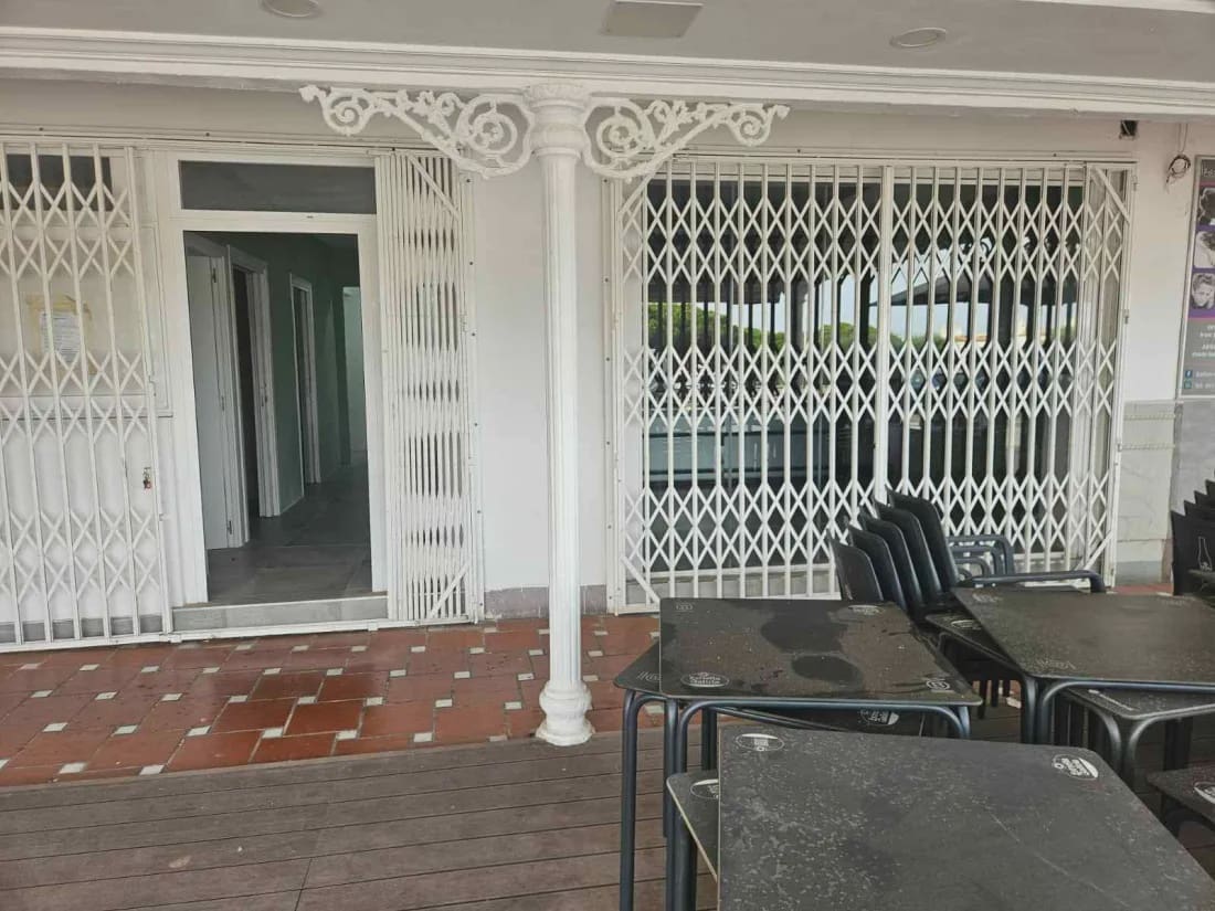 Restaurant/bar te koop in Calahonda - € 49.950 (Ref: 9991970)