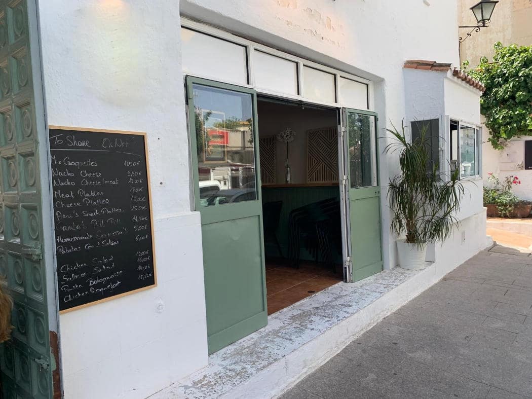 Ravintola/baari myytävänä paikassa Torremolinos - 79 950 € (Ref: 9999389)