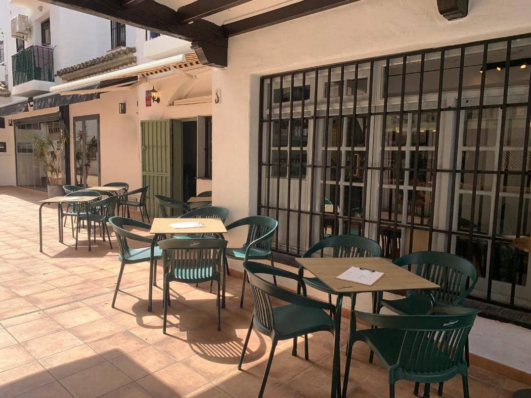 Ravintola/baari myytävänä paikassa Torremolinos - 79 950 € (Ref: 9999389)