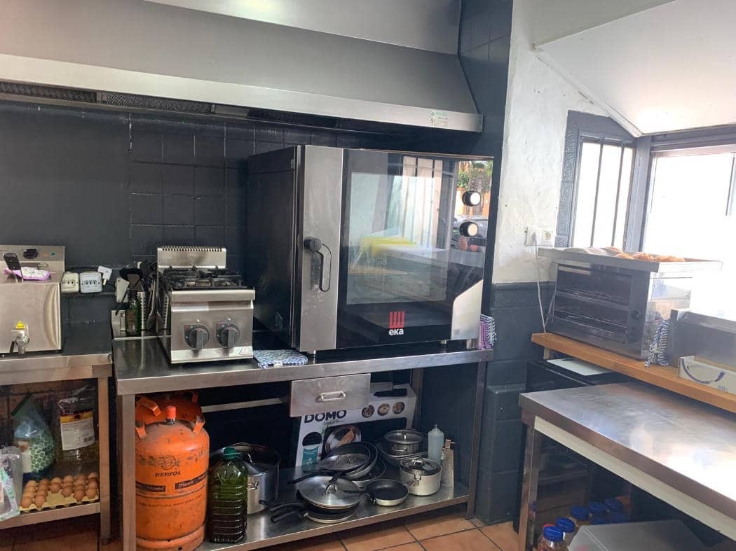 Ravintola/baari myytävänä paikassa Torremolinos - 79 950 € (Ref: 9999389)