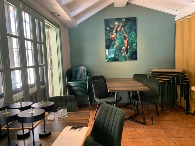 Restaurant/Bar til salg i Torremolinos - € 82.950 (Ref: 9999389)