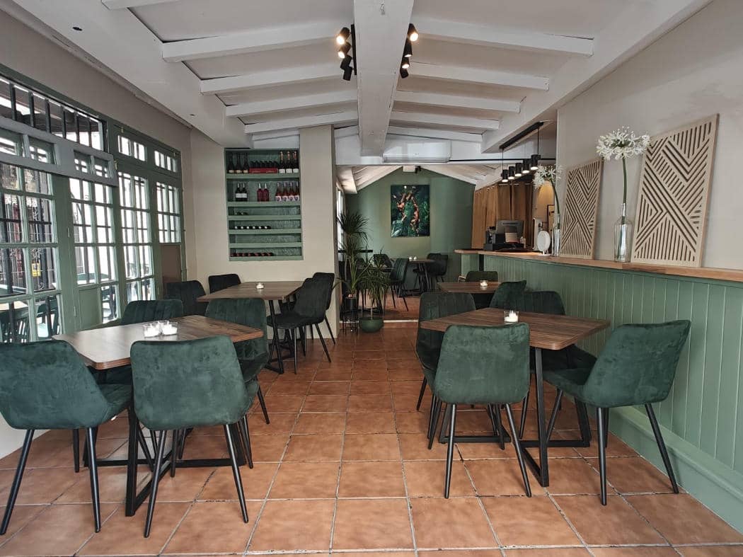 Ravintola/baari myytävänä paikassa Torremolinos - 79 950 € (Ref: 9999389)