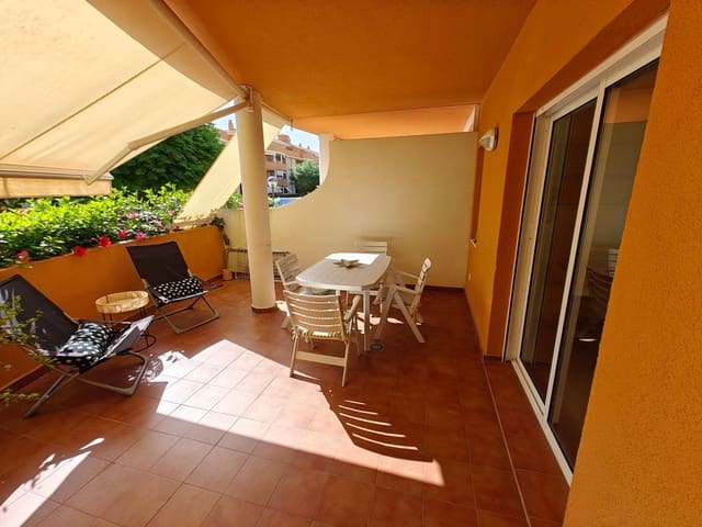 2 soverom Leilighet til leie i Dénia med svømmebasseng garasje - € 695 (Ref: 10026167)