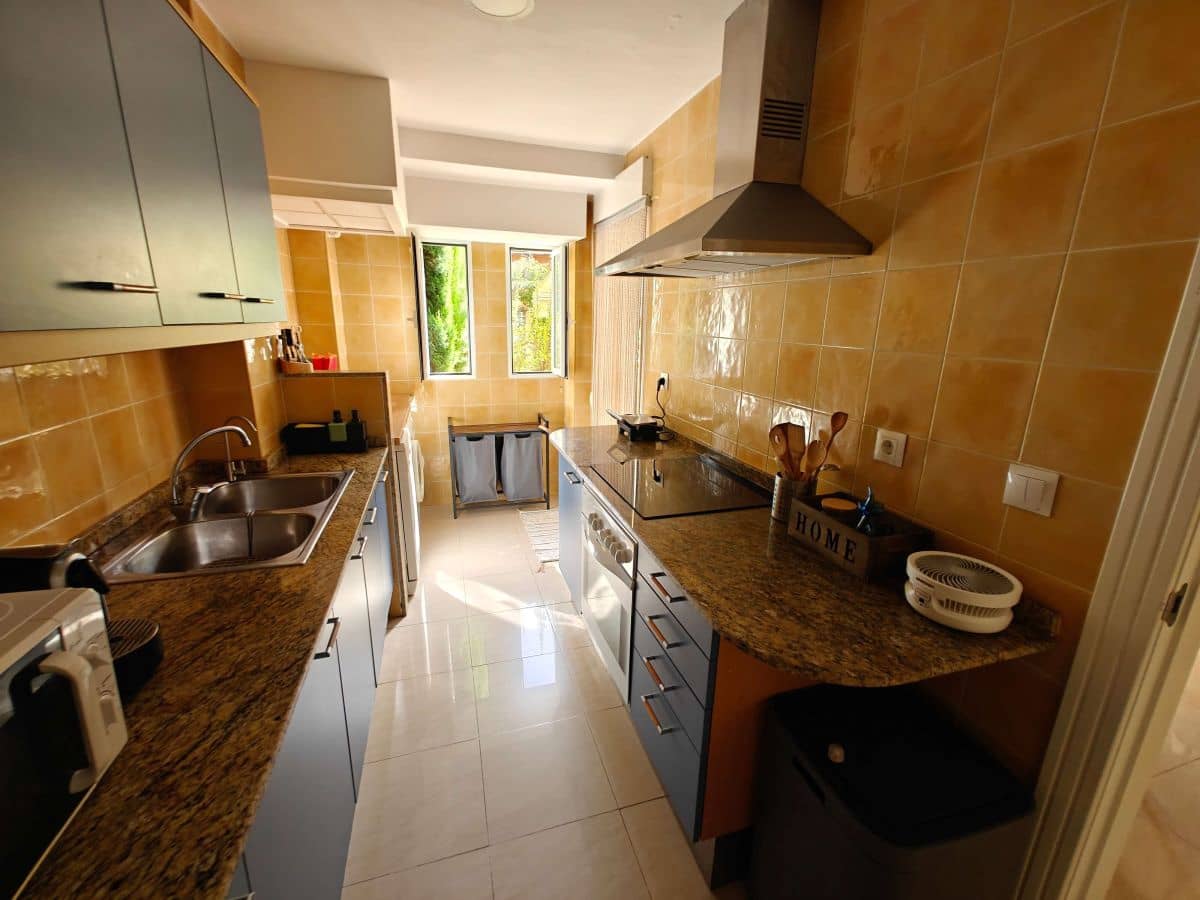 2 soverom Leilighet til leie i Denia med svømmebasseng garasje - € 695 (Ref: 10026167)