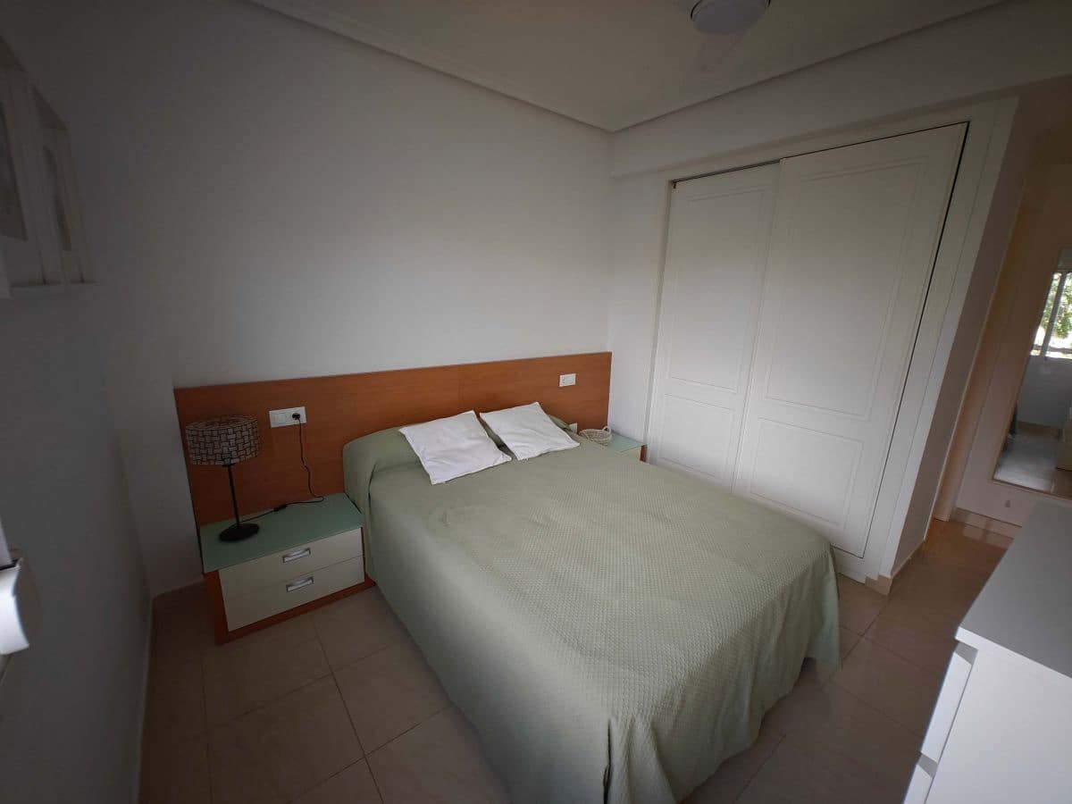 2 soverom Leilighet til leie i Denia med svømmebasseng garasje - € 695 (Ref: 10026167)