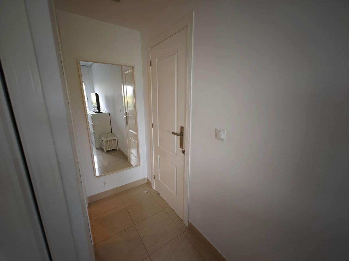 2 soverom Leilighet til leie i Denia med svømmebasseng garasje - € 695 (Ref: 10026167)