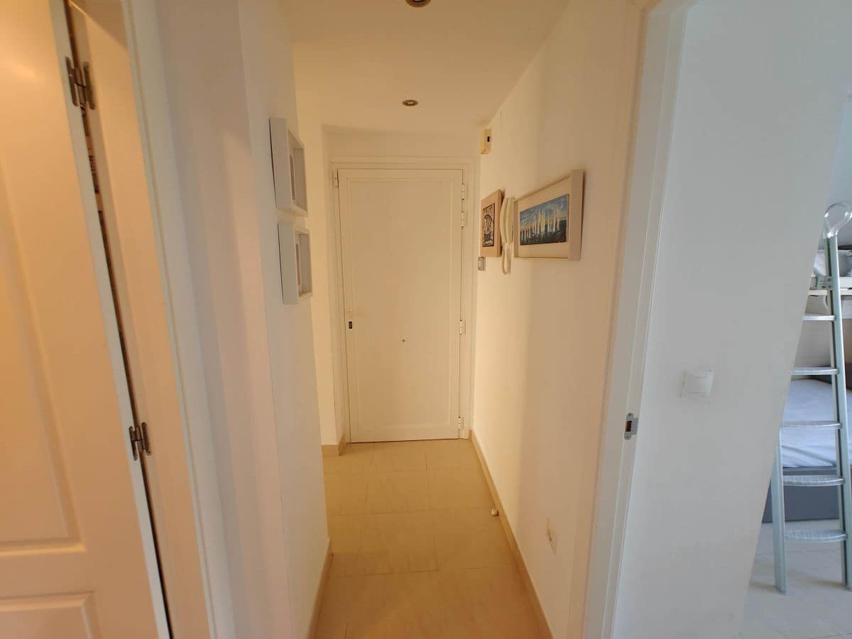 2 soverom Leilighet til leie i Denia med svømmebasseng garasje - € 695 (Ref: 10026167)