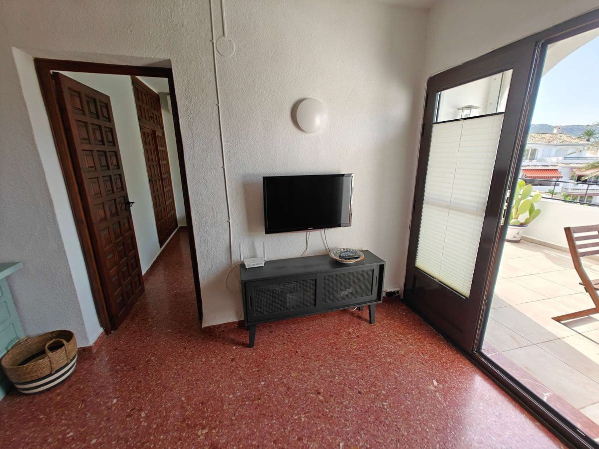 2 bedroom Apartment for rent in Denia with pool garage - € 725 (Ref: 10031316)