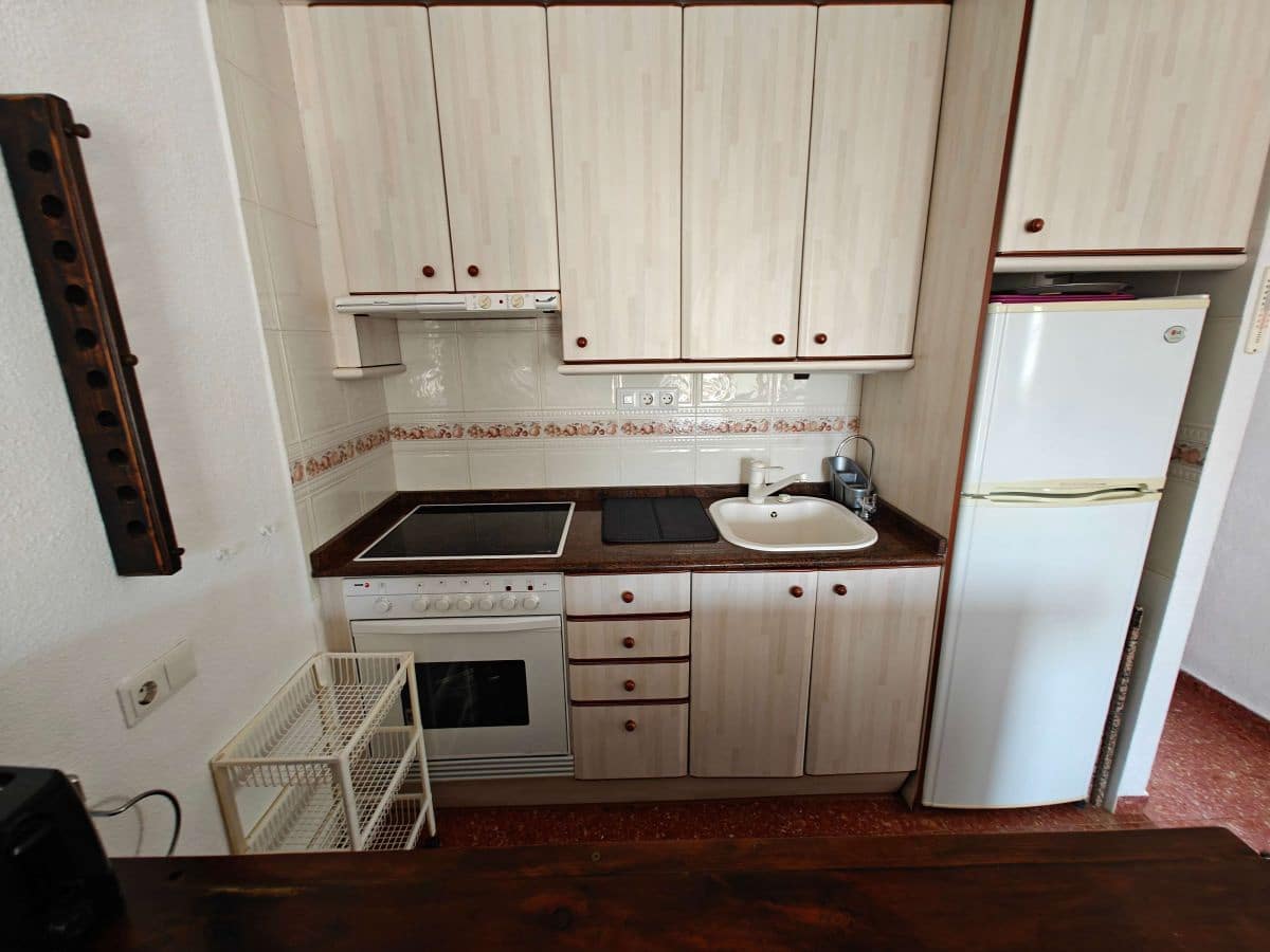 2 bedroom Apartment for rent in Denia with pool garage - € 725 (Ref: 10031316)