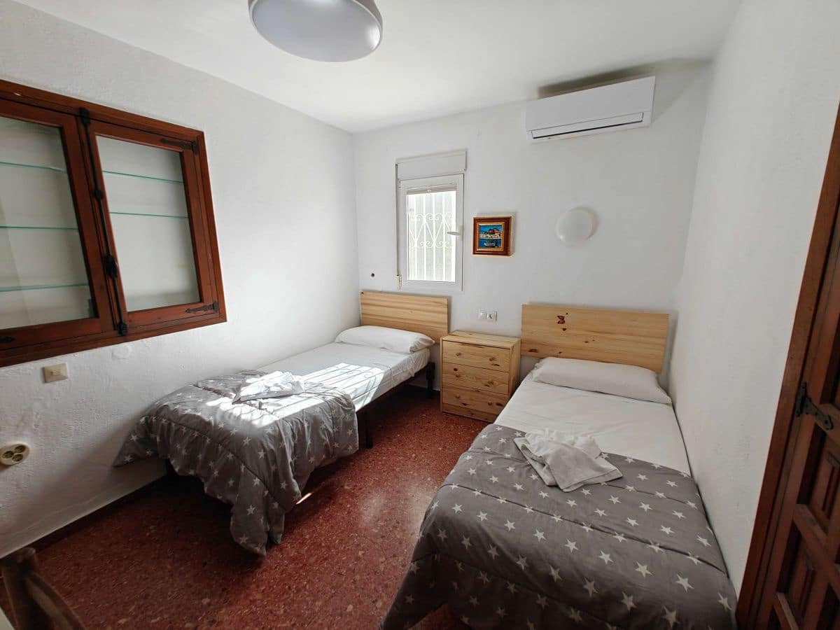 2 bedroom Apartment for rent in Denia with pool garage - € 725 (Ref: 10031316)