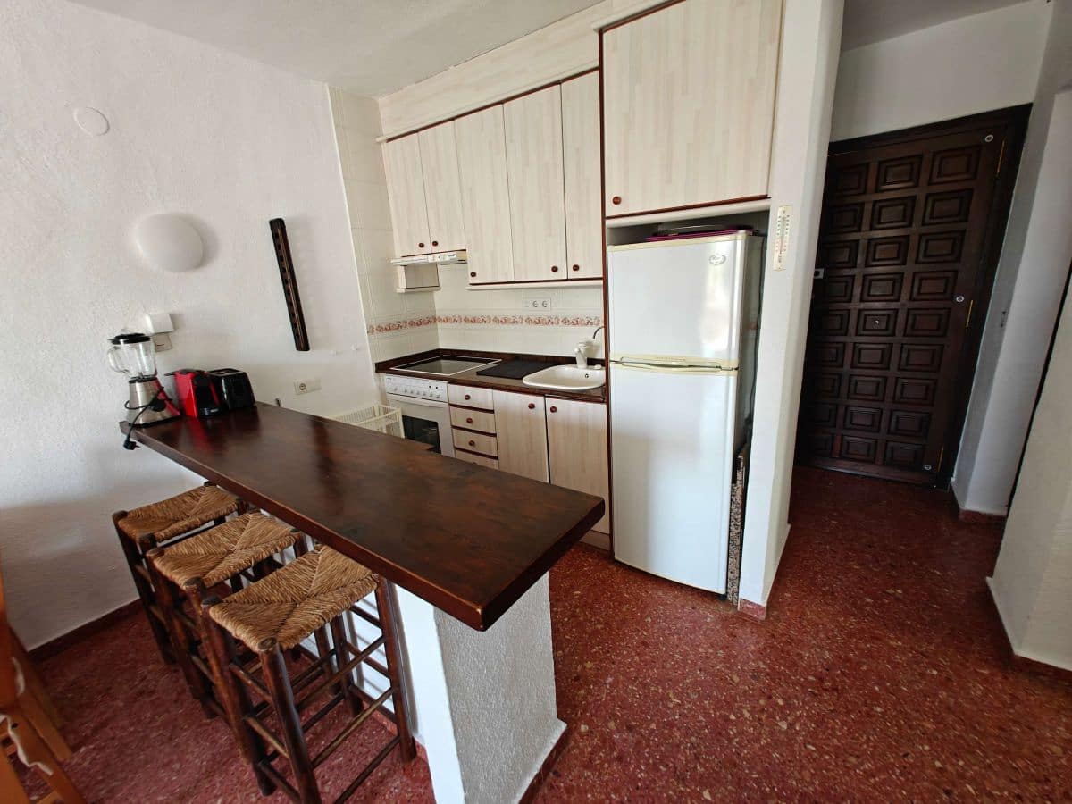 2 bedroom Apartment for rent in Denia with pool garage - € 725 (Ref: 10031316)