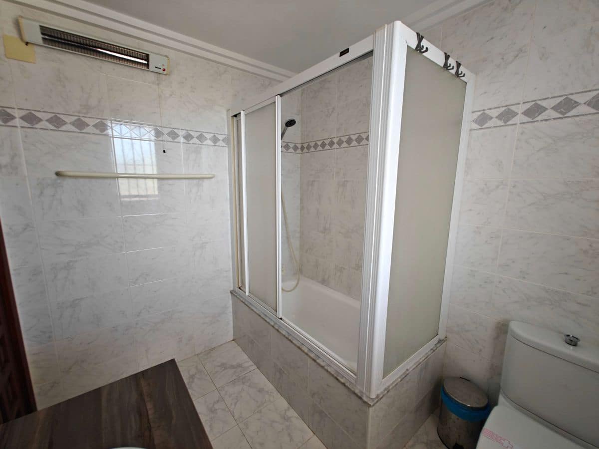 2 bedroom Apartment for rent in Denia with pool garage - € 725 (Ref: 10031316)