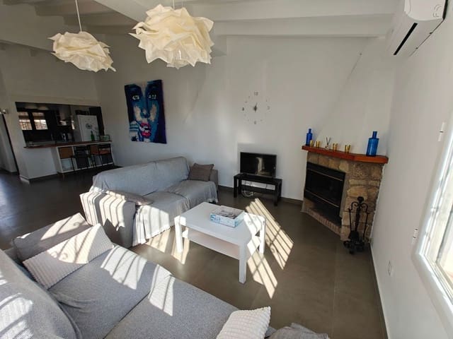2 soveværelse Byhus til leje i Moraira, Teulada-Moraira med garage - € 900 (Ref: 10118506)