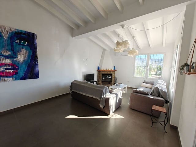2 soveværelse Byhus til leje i Moraira, Teulada-Moraira med garage - € 900 (Ref: 10118506)