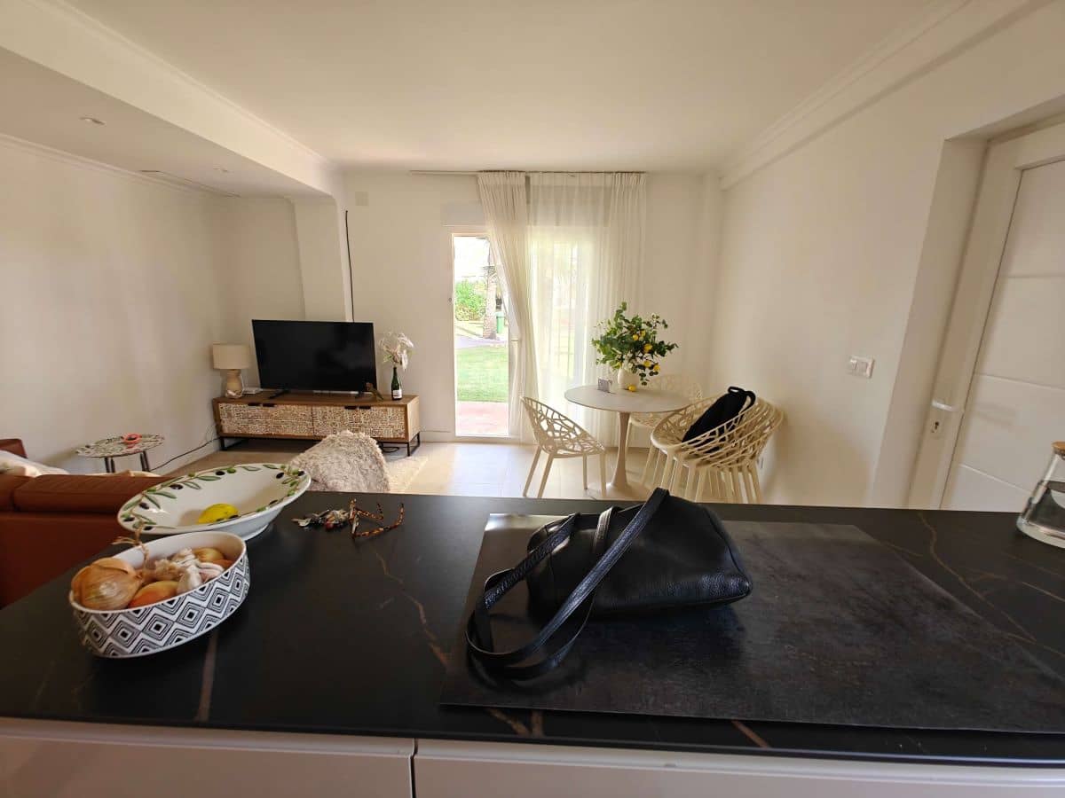 2 bedroom Apartment for rent in Denia with pool garage - € 750 (Ref: 10161780)