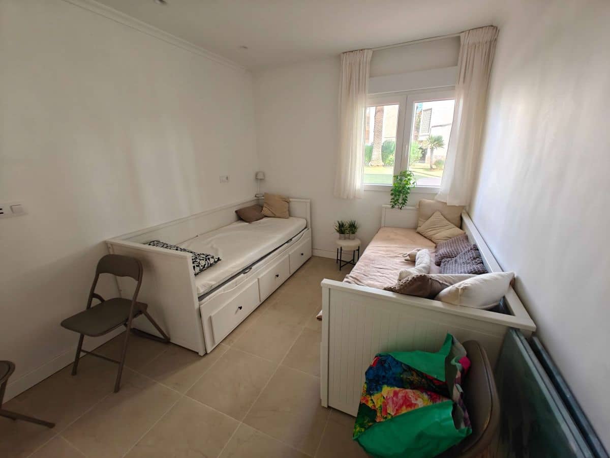 2 bedroom Apartment for rent in Denia with pool garage - € 750 (Ref: 10161780)