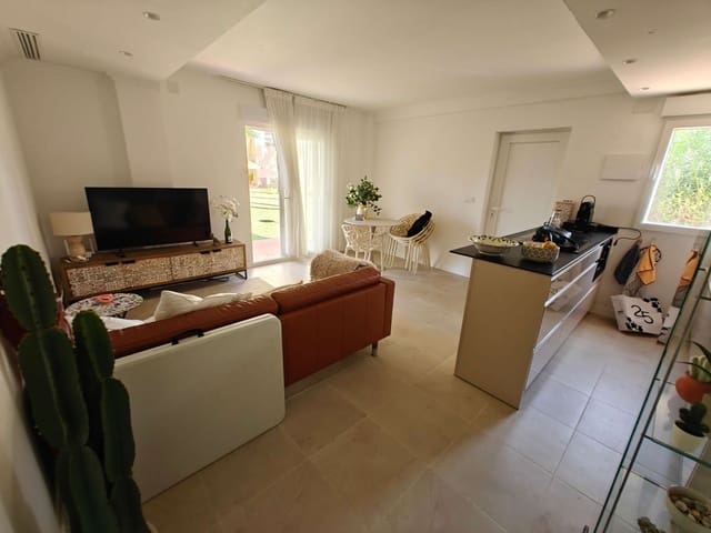 2 soveværelse Lejlighed til leje i Dénia med swimmingpool garage - € 750 (Ref: 10161780)