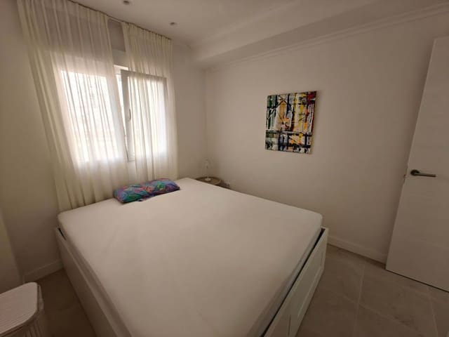 2 soveværelse Lejlighed til leje i Dénia med swimmingpool garage - € 750 (Ref: 10161780)