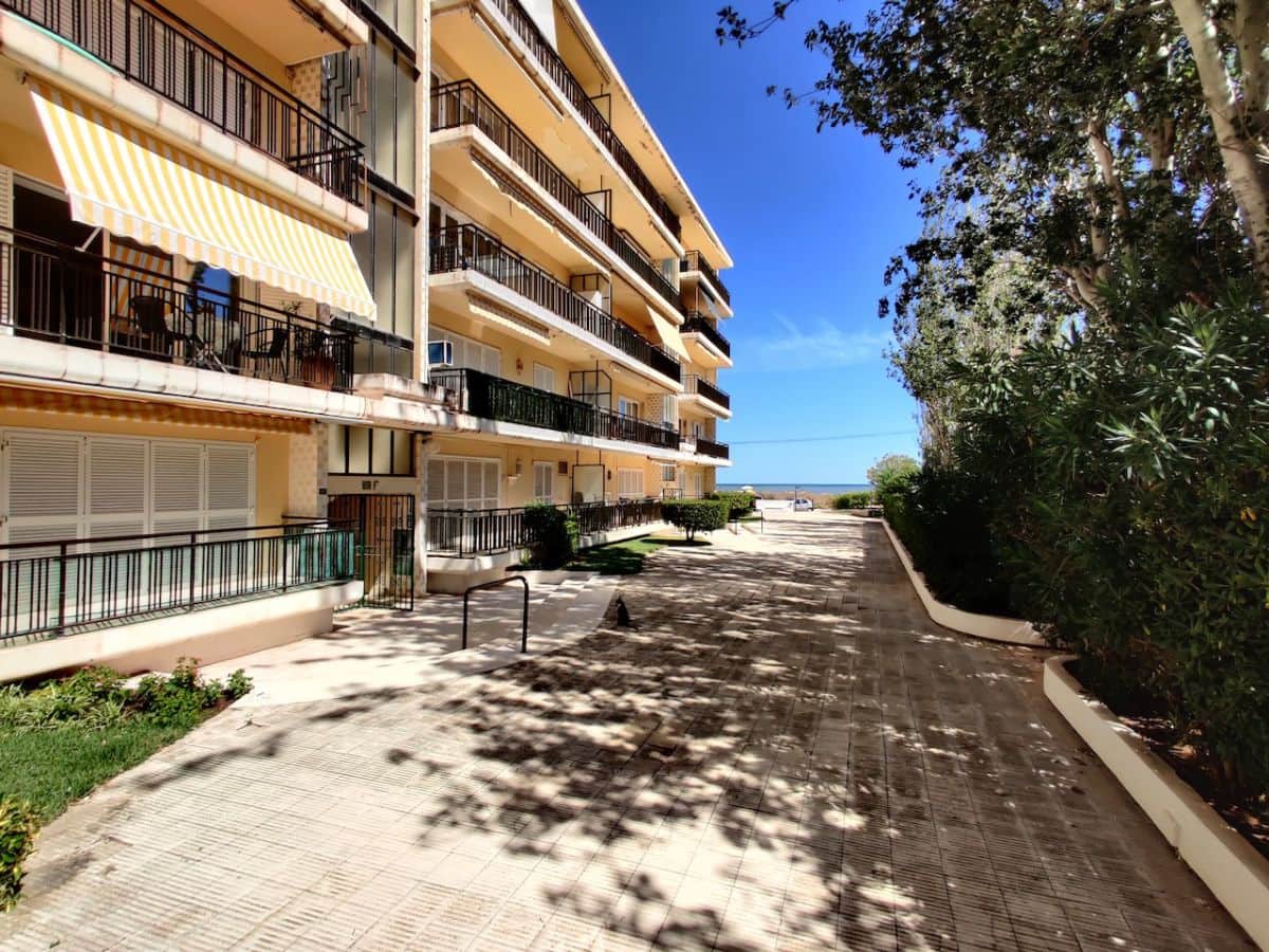 2 sovrum Lägenhet att hyra i Denia med garage - 735 € (Ref: 3664228)