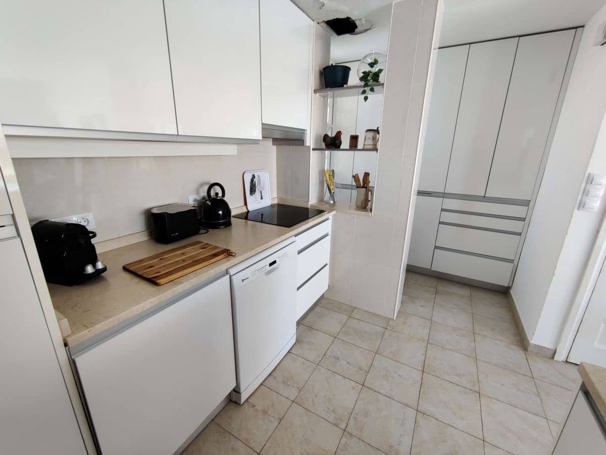 2 sovrum Lägenhet att hyra i Denia med garage - 735 € (Ref: 3664228)