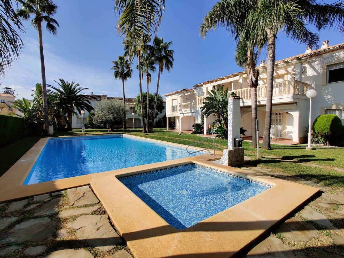 3 camera da letto Casa da affittare in Denia con piscina garage - 975 € (Rif: 3664229)