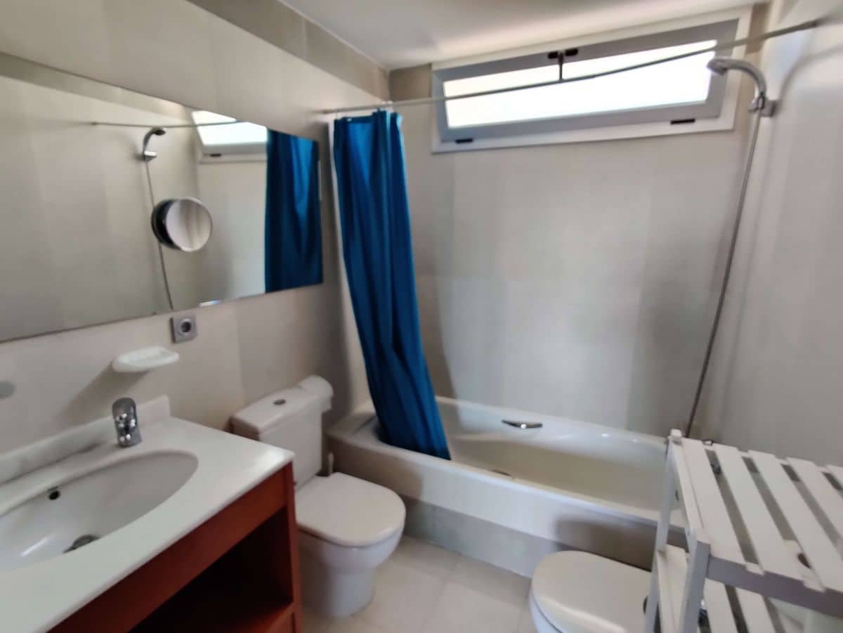 3 soverom Leilighet til leie i Denia med svømmebasseng garasje - € 900 (Ref: 3664756)