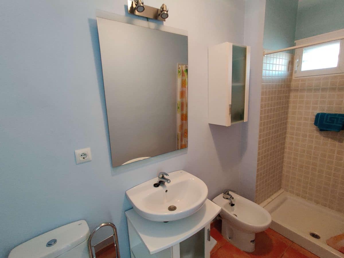 3 bedroom Apartment for rent in Denia with pool garage - € 650 (Ref: 4059488)