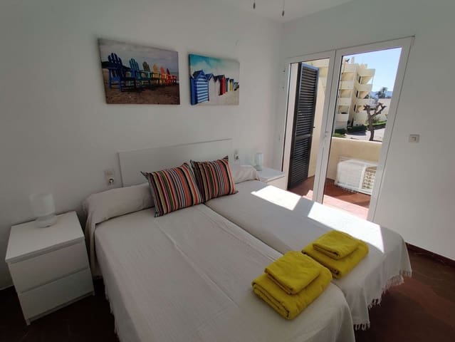 3 sypialnia Apartament do wynajęcia w Dénia z basenem garażem - 650 € (Ref: 4059488)