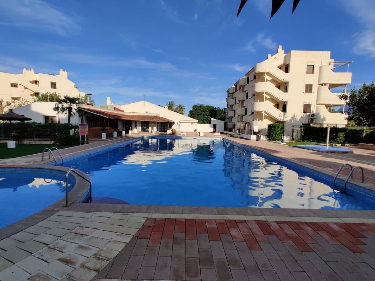 3 bedroom Apartment for rent in Denia with pool garage - € 650 (Ref: 4059488)