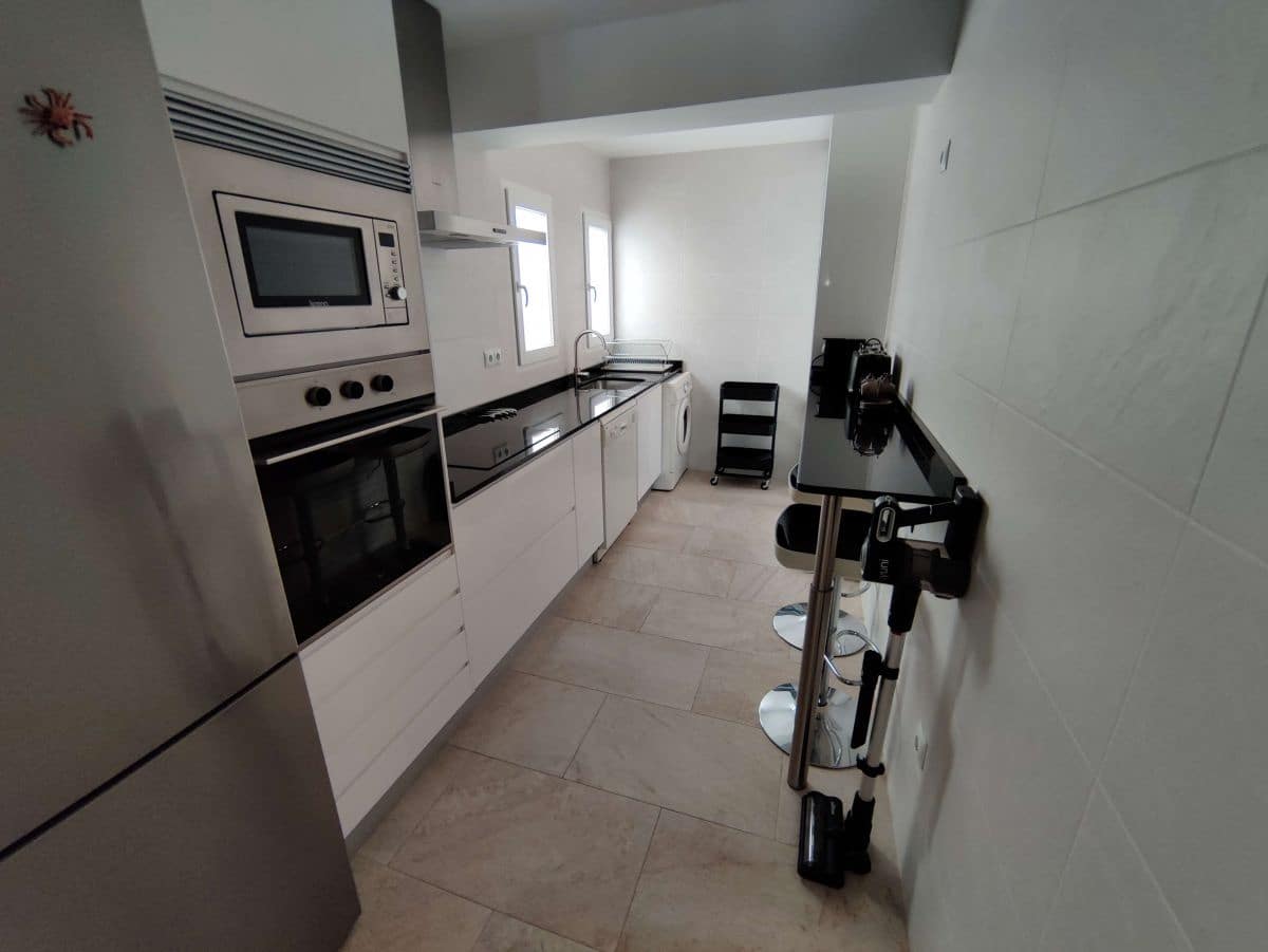 3 sypialnia Apartament do wynajęcia w Denia z garażem - 795 € (Ref: 4062509)